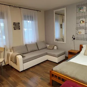 Bee Hajdúszoboszló